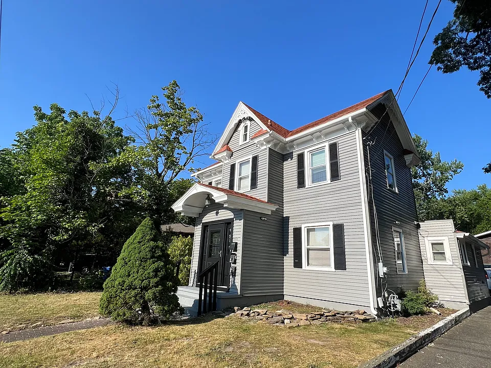 208 S Main St #A