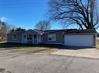 607 E Knoxville St, Greenwood, AR 72936