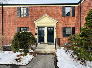 44 Pierce Rd, Watertown, MA 02472