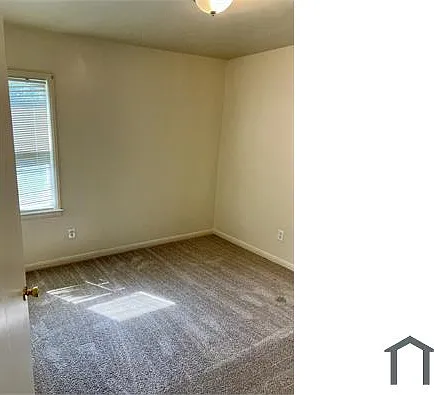 20313 Schoenherr St — Photo 22