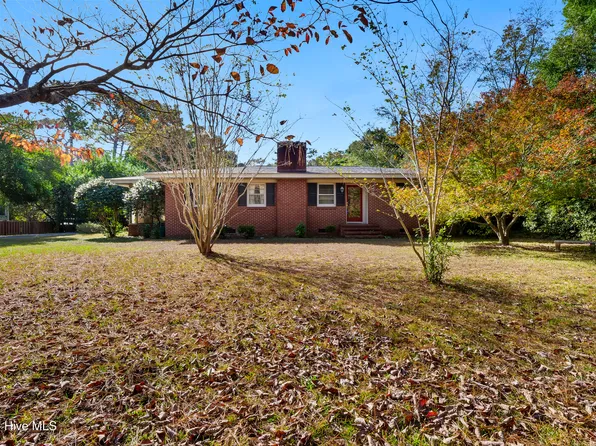 4920 Pine Street, Wilmington, NC 28403