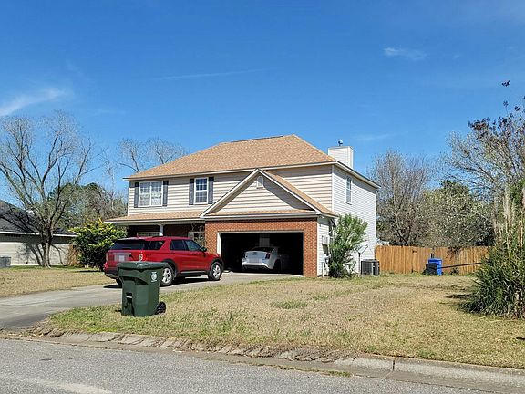 5th image of 111 Arcadia Dr