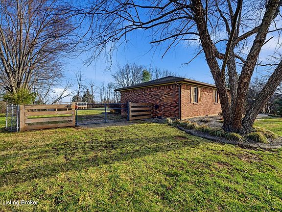 4th image of 148 Brookdale Rd