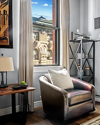 Sold by Compass | media 10