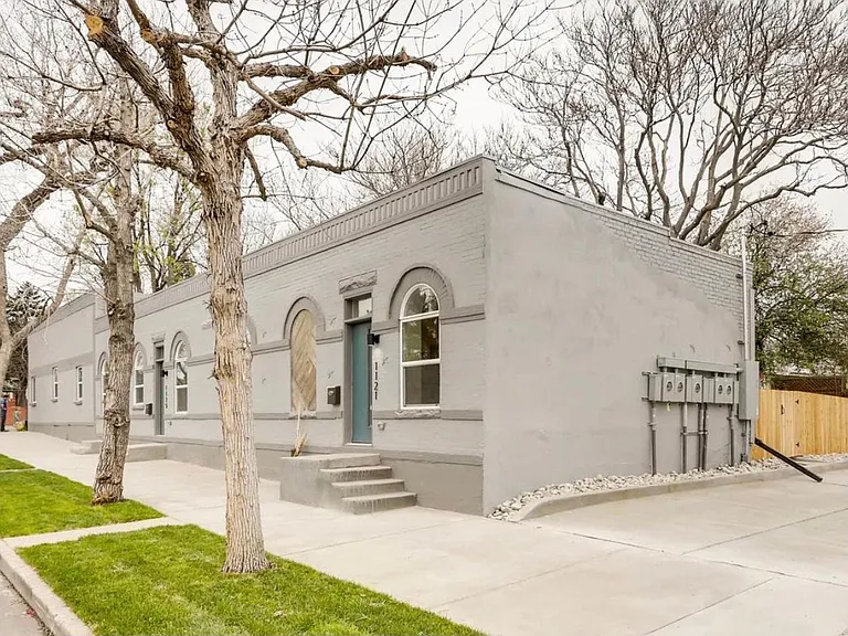 1121 W 36th Ave — Photo 25