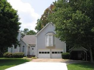 895 Turner Dr, Lawrenceville, GA 30046