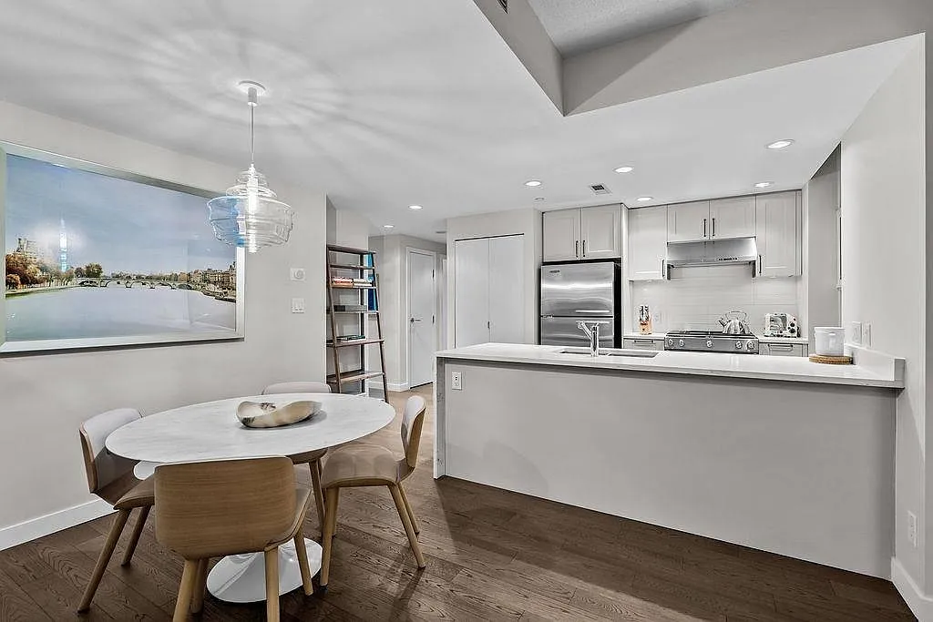 1 bed, 800 sqft, $3,500 — Photo 4