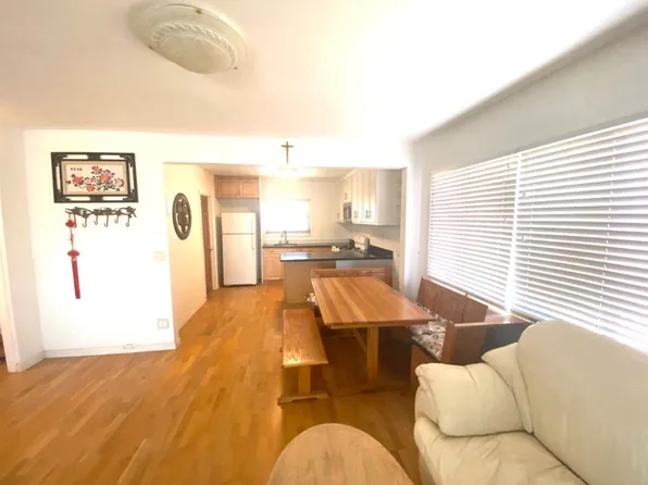 245 L St, Bakersfield, CA 93304