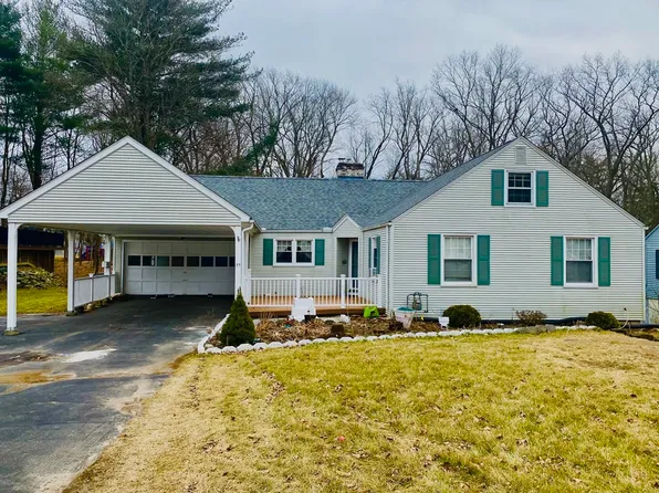 13 Alderbrook Ln, West Springfield, MA 01089