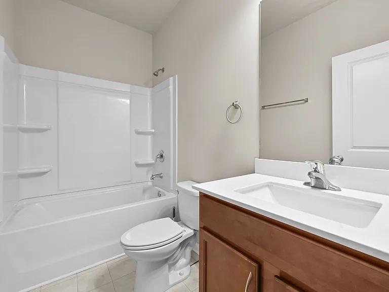 2489 Village Park Bnd — Photo 33