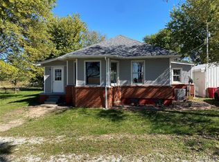 9411 Church Rd, Worden, IL 62097