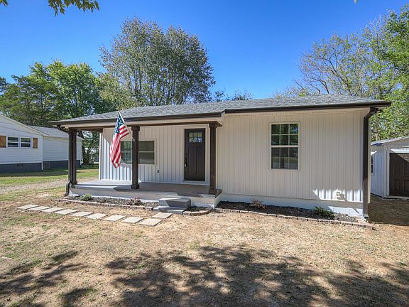 2nd image of 1103 Beckham Ave