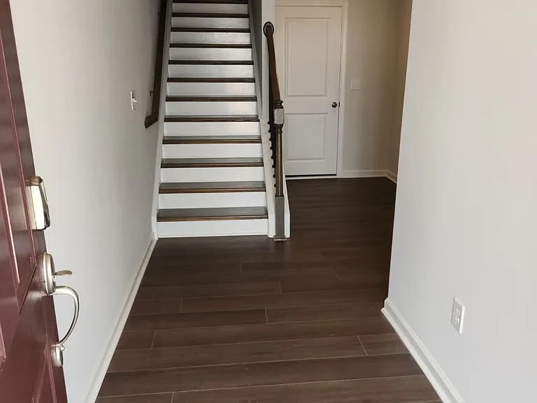 4006 Silver Oak Ln — Photo 3