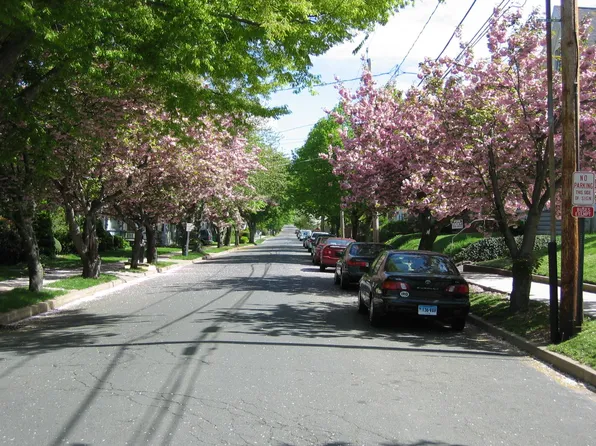 43 N Whittlesey Ave APT 2, Wallingford, CT 06492