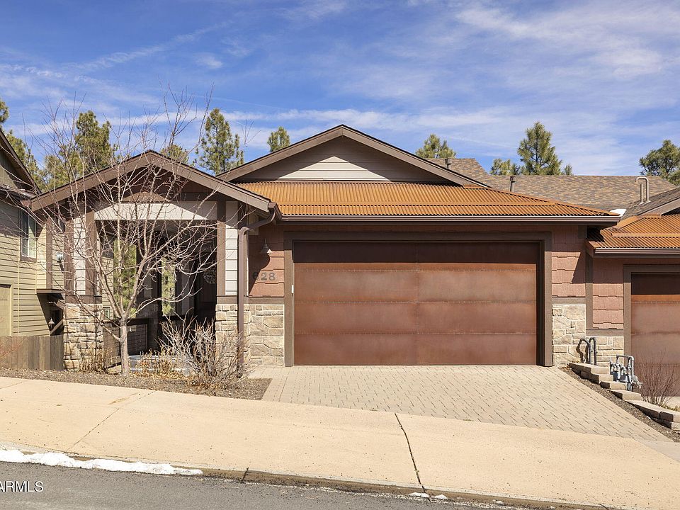 1st image of 628 N Forest View Drive N