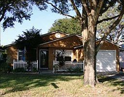 4th image of 1238 Jeffords St