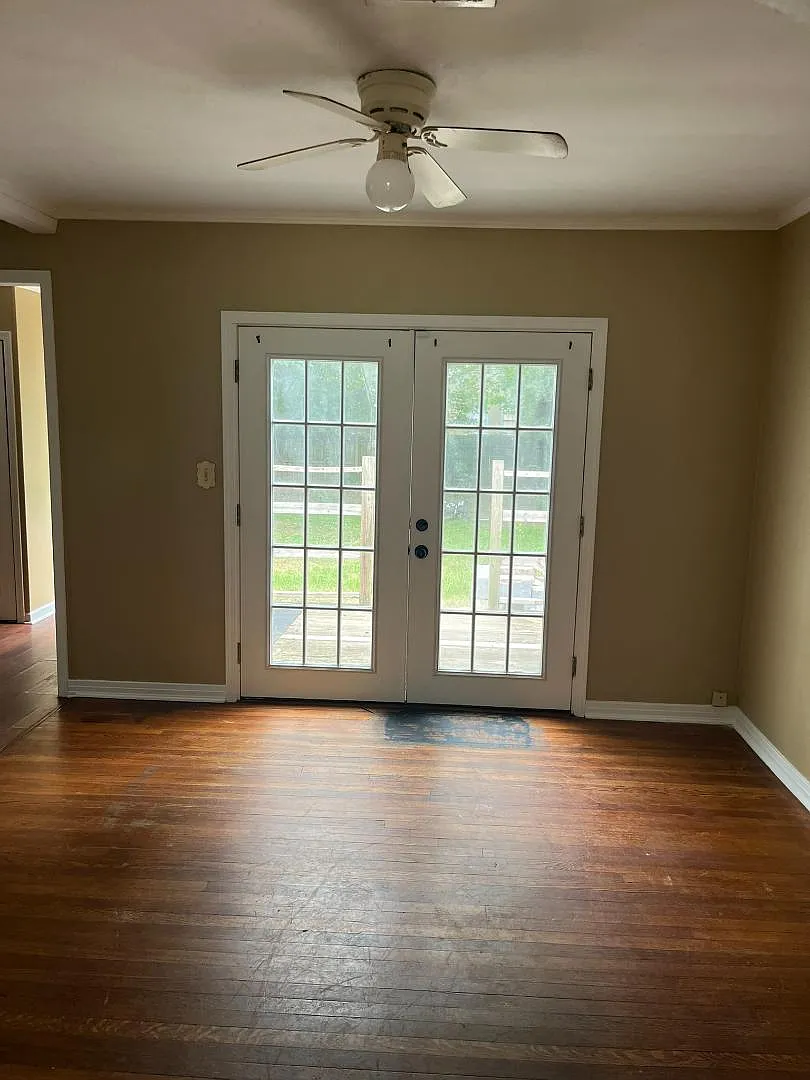 256 East McCormick Street — Photo 3