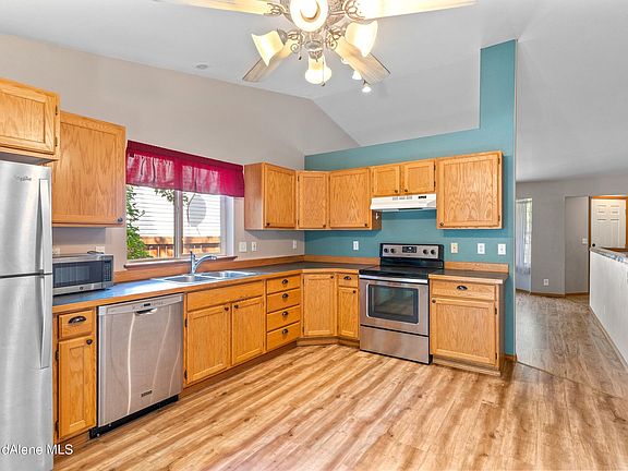 5741 N Lachaise Ln - Kitchen (1)_07292022