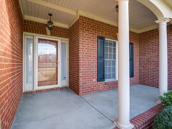 4th image of 2636 Marilyn Ct