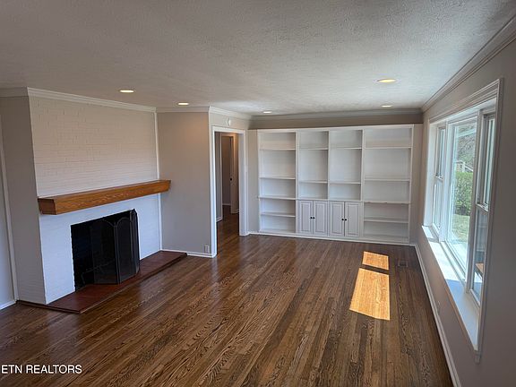 4th image of 109 W Malta Rd