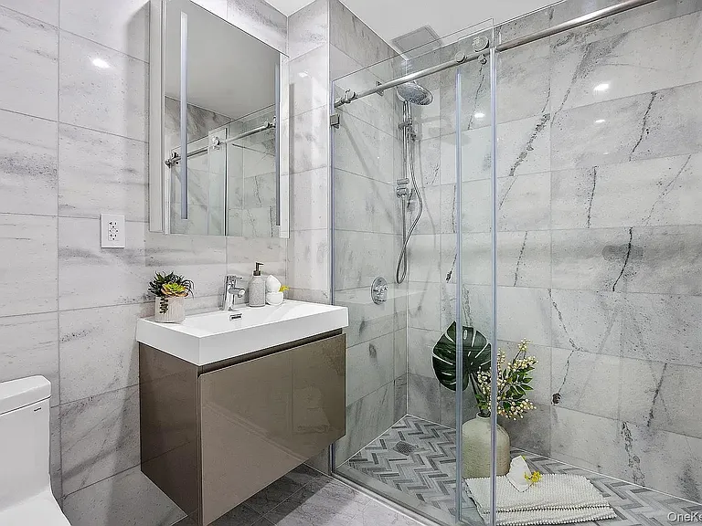 4415 College Point Blvd #4G — Photo 6