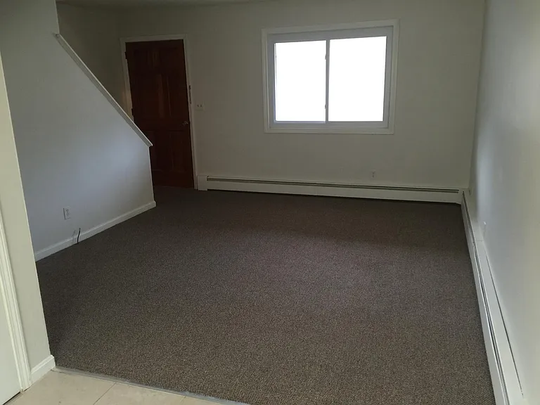 59 Anderson Rd #6 — Photo 5