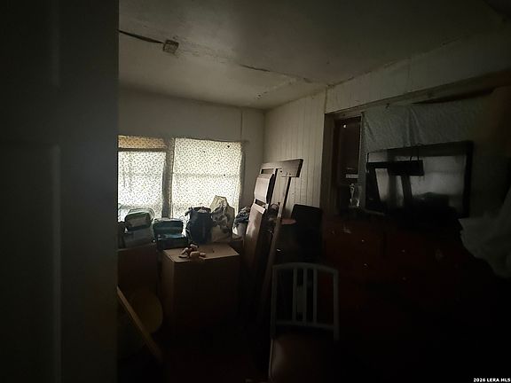 4th image of 4438 BUENA VISTA ST
