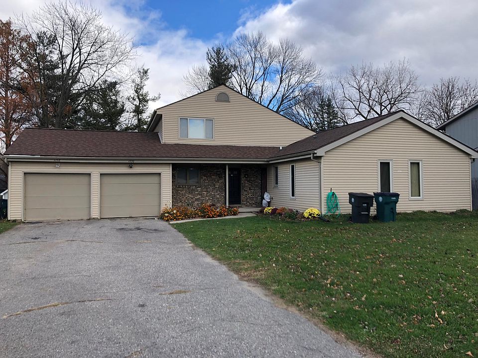 Front of house facing Coolidge Rd