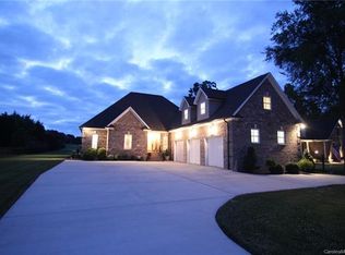 2105 Virginia Ellen Ct, Stanley, NC 28164