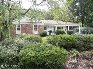 4236 Holborn Ave, Annandale, VA 22003