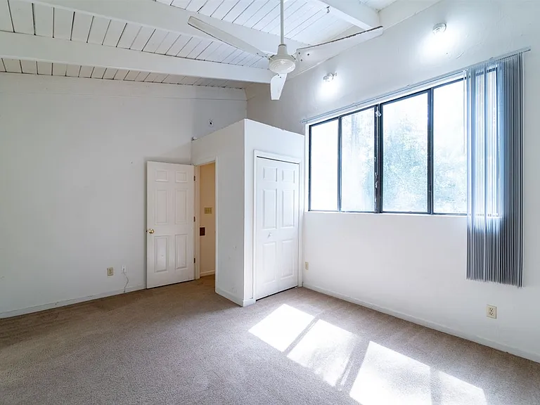 1349 Rumba Ln — Photo 12