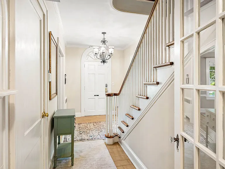617 Fountain Pl — Photo 6