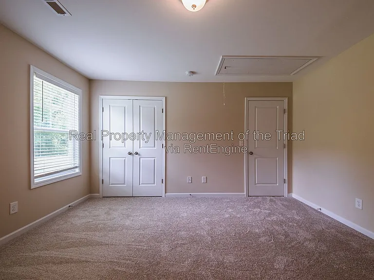 832 Prince Edward Rd — Photo 27