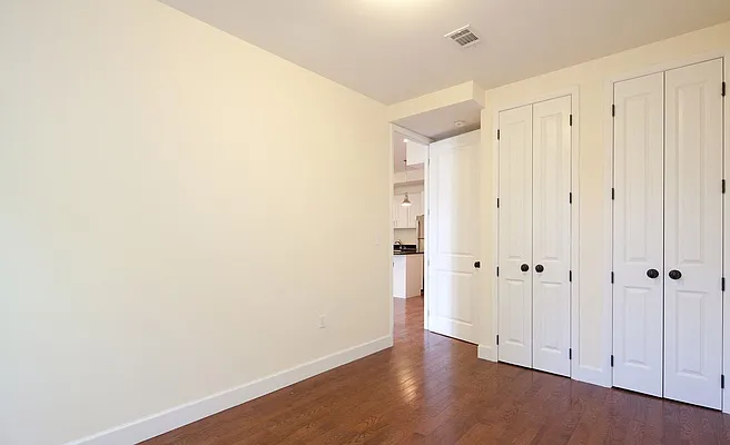 Rented by Owner | media 12