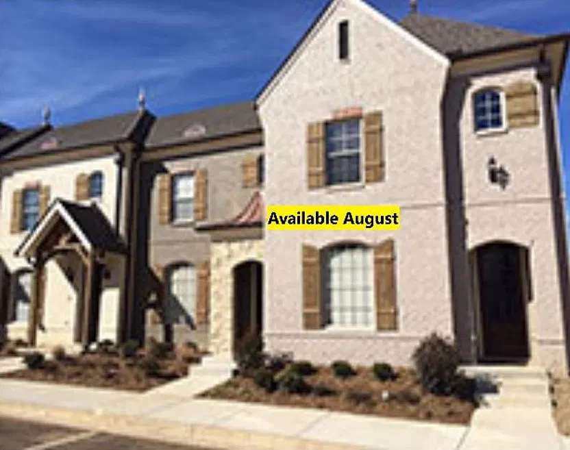 103 Farm View Dr #205
