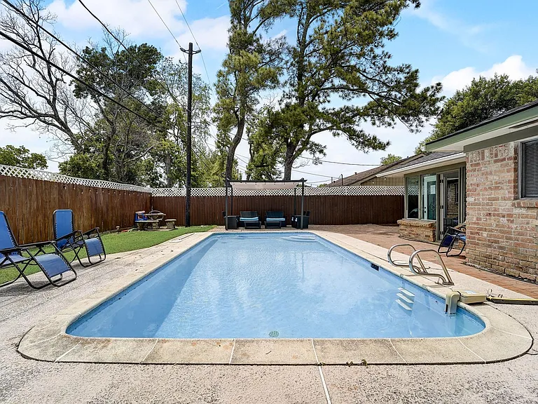 8851 Alcott Dr — Photo 25