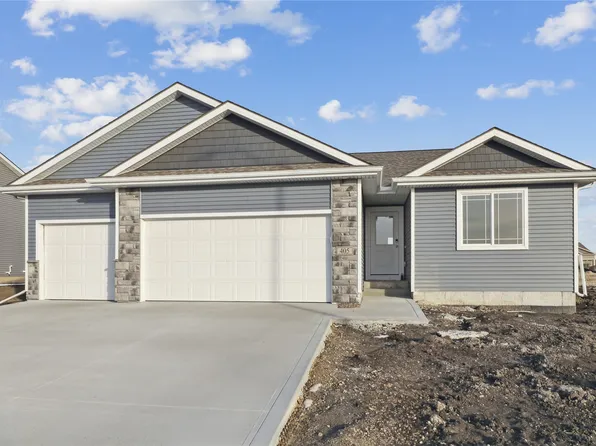 405 Meadow Ave NW, Bondurant, IA 50035