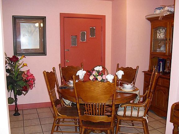 5th image of 12022 Palmfree St