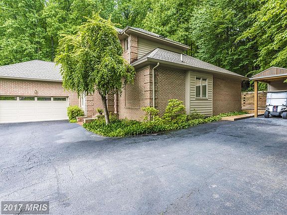 2nd image of 6808 Forest Park Ct