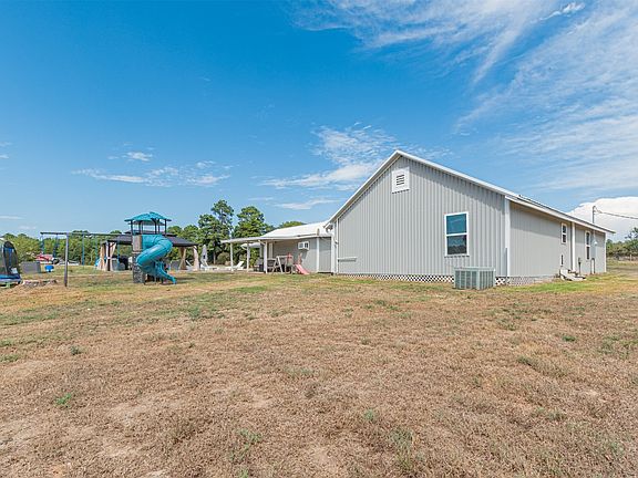 3rd image of 2162 Blackburn Rd