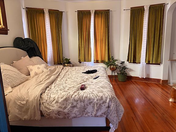 3rd image of 1700 Boston Ave #2