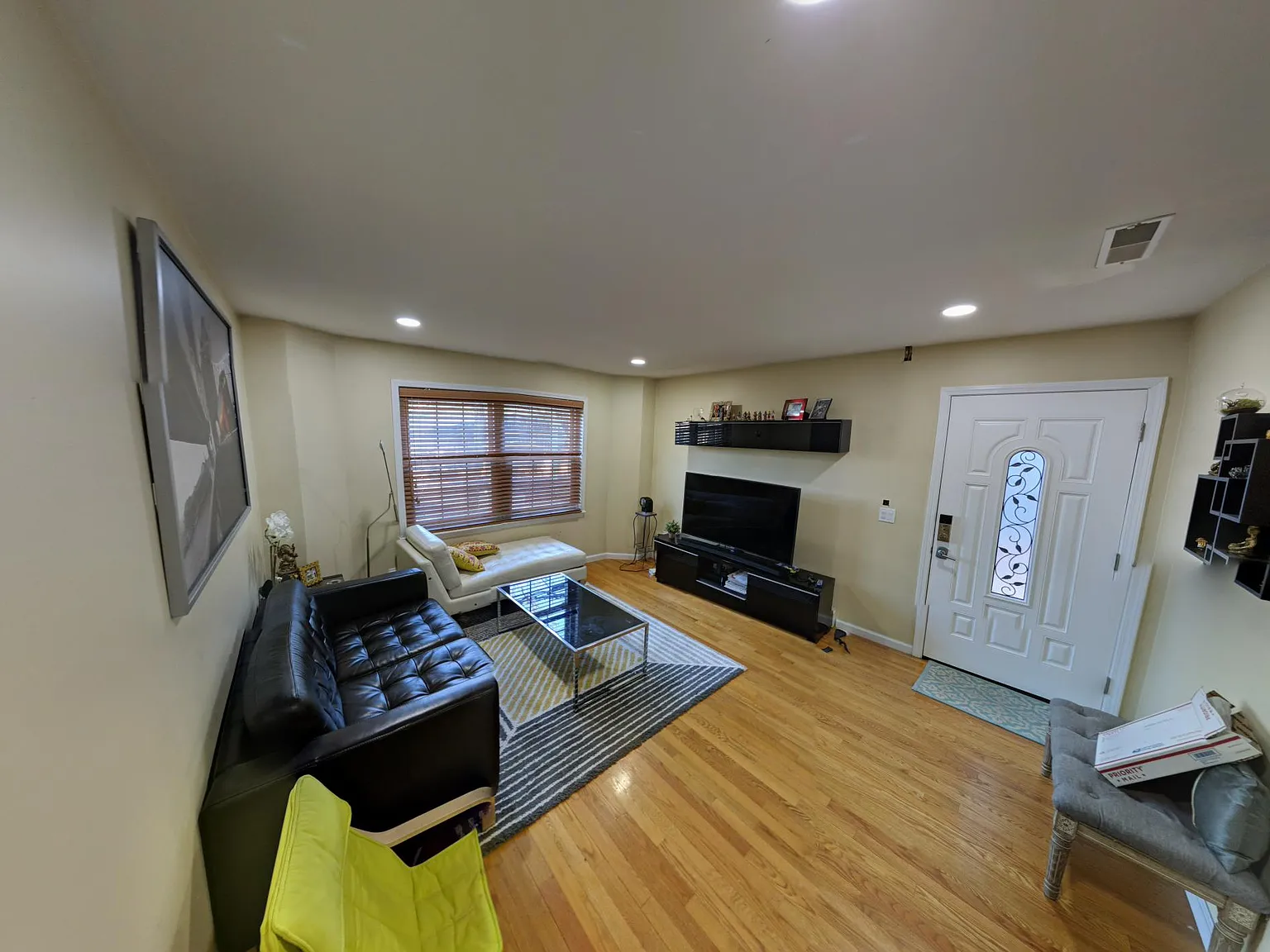86 Beacon St — Photo 2