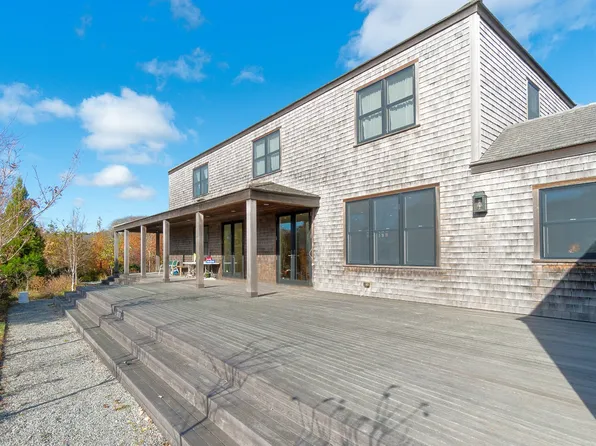 3 Monohansett Rd, Nantucket, MA 02554
