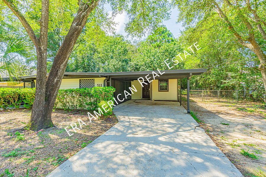 1st image of 511 Fir Ave