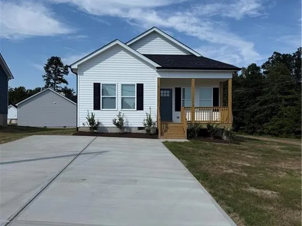 109 W Old Glencoe Rd, Burlington, NC 27217