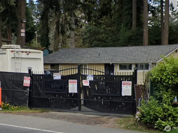 27028 Military Road S, Kent, WA 98032