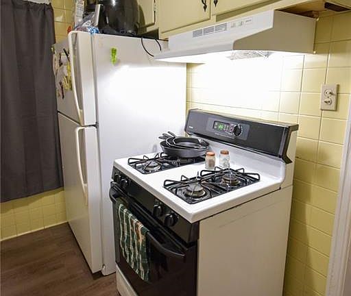 4th image of 5011 Camden St