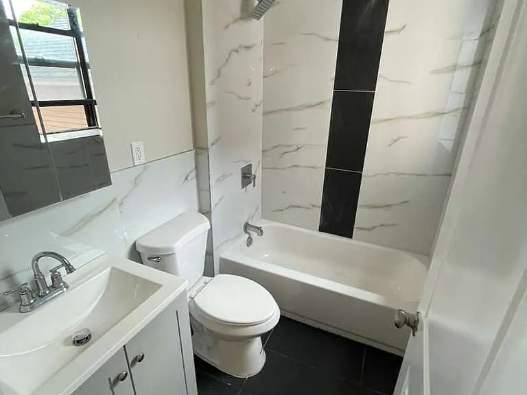 383 Avon Ave #3R — Photo 5