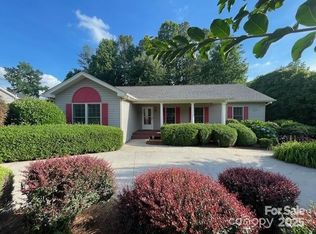 141 Marys Ln, Rutherfordton, NC 28139