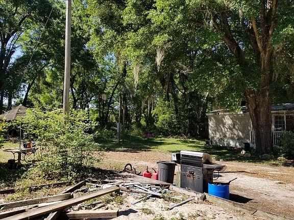 3rd image of 8703 NW 202nd St